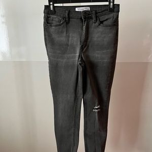 Gray distressed skinny jeans